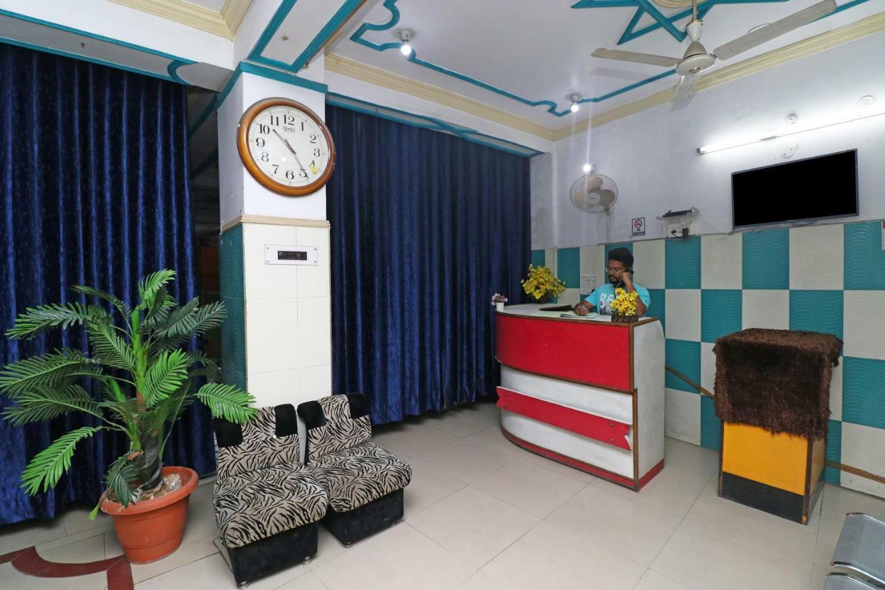 Oyo 30288 Hotel Moon Palace Lucknow Exterior photo